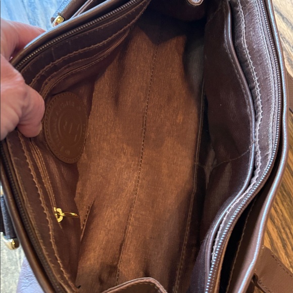 Etienne Aigner chocolate brown leather  with gold small purse - Picture 10 of 12